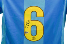 Load image into Gallery viewer, Xavi Hernandez #6 Barcelona 08/09 Third Signed Jersey (Beckett COA)
